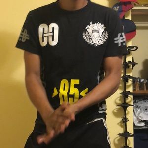 Vintage crooks and castles tee